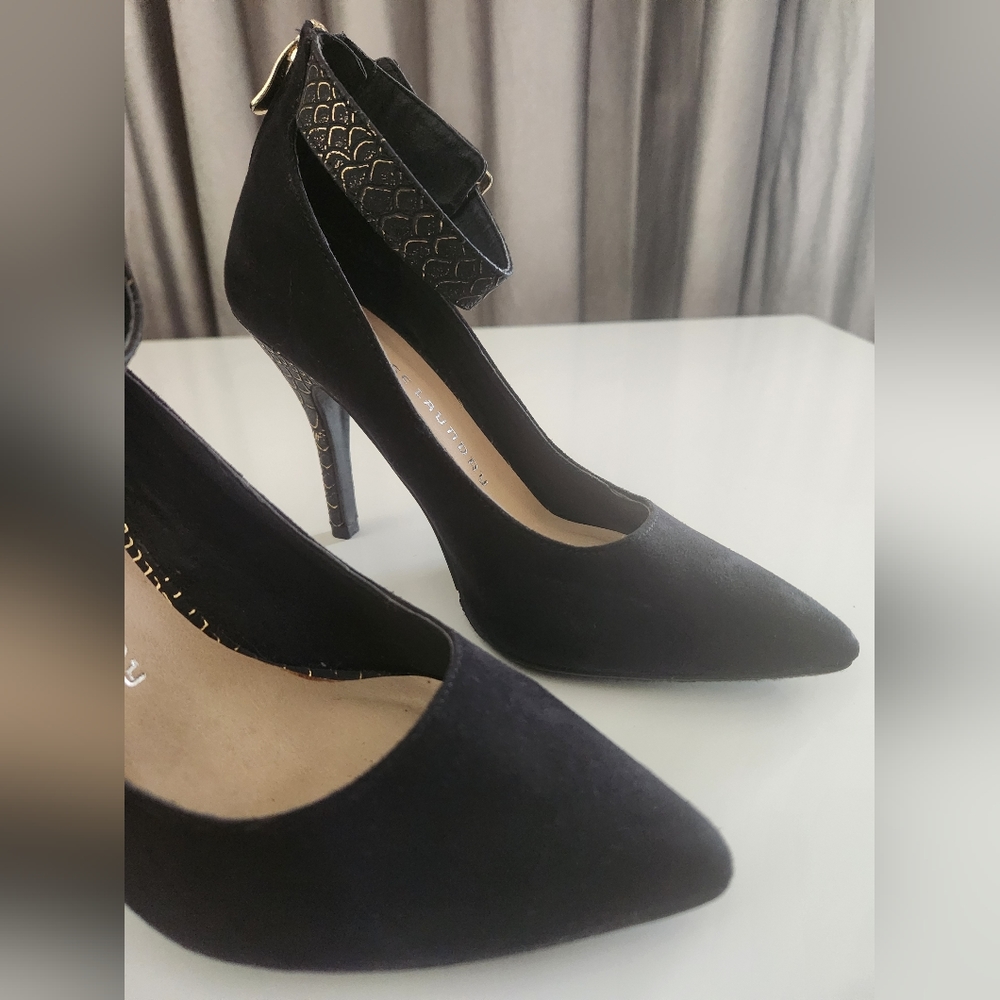 Suede High Heel Shoes